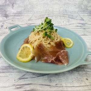 明太子と生ハム、レモンの冷製カッペリーニ