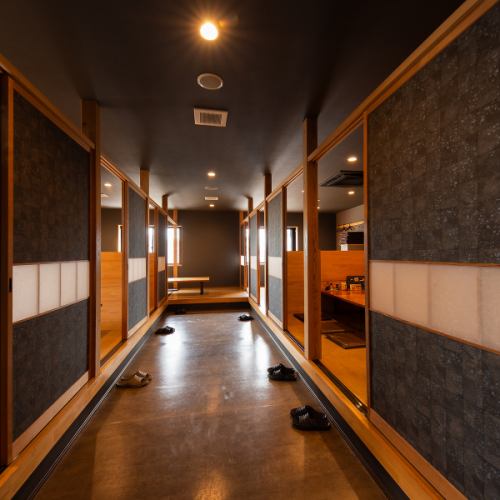 掘りごたつ個室のご用意ございます。