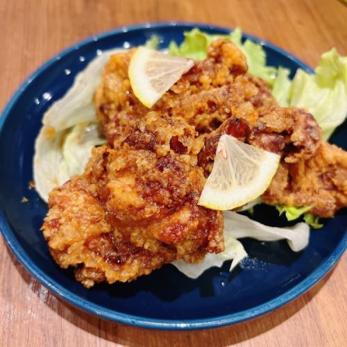 [Tsubame City Yoshida's soul food] Fried chicken with lemon, made with plenty of lemon juice