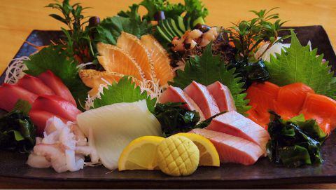 Freshly caught seafood from the Sea of Japan at reasonable prices♪