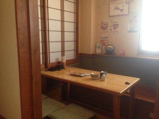 All seats are sunken kotatsu, making it a comfortable space. You can enjoy your meal at your own pace in the relaxed atmosphere.