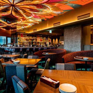 フロアーごとの貸切可。オシャレな店内で各種パーティーに是非！
