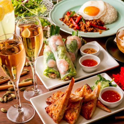 平日【ランチコース】ドリンク＋前菜4種＋選べるメインとデザート付き！