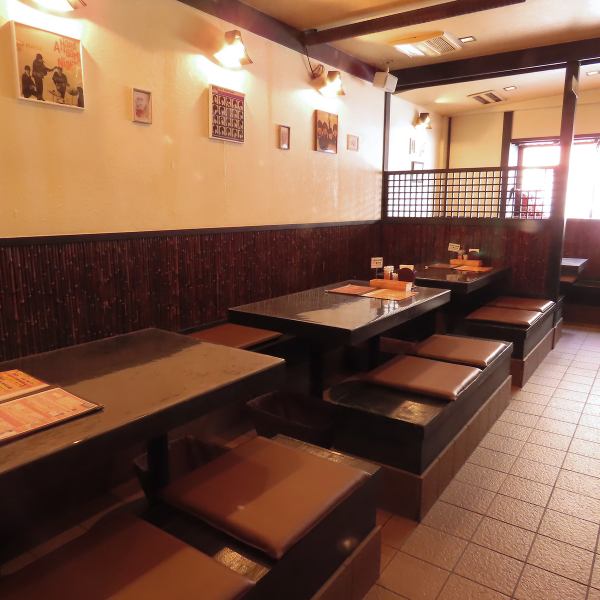 総席数34席★広々とした店内で、お食事やワインを気軽に楽しめます。お祝いや誕生日、記念日などの特別な日のご利用にも最適です◎デザートプレートのご用意もございます。ぜひ、思い出に残る一日をお過ごしください。