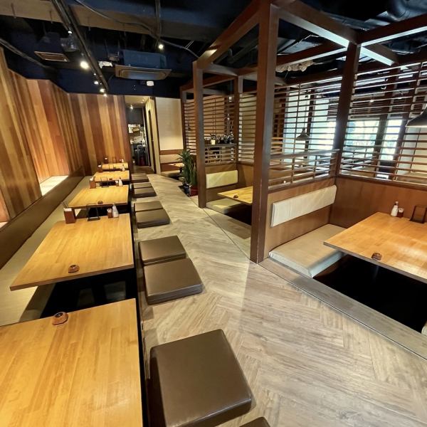 [Popular digging tatami mat seats / semi-private rooms] Because the seat spacing is wide, you can enjoy a private space without worrying about the customers around you!