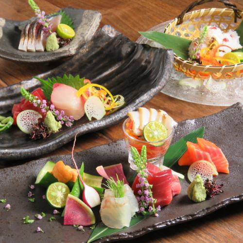 Assorted sashimi from a connoisseur One plate per person