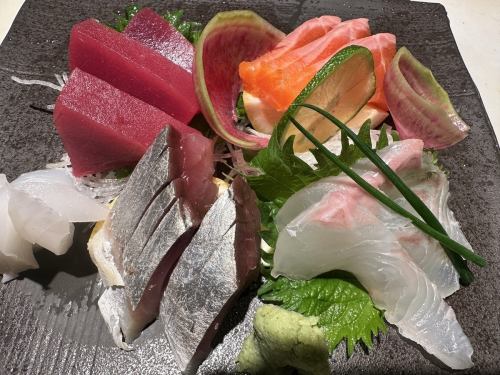 旬のお造り　五種盛り