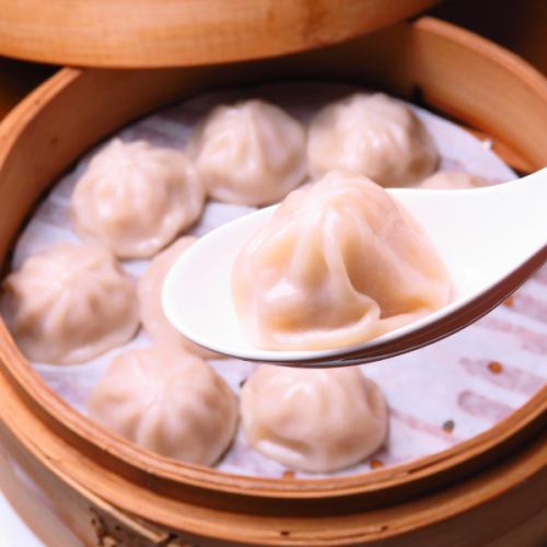 名物、台湾風小籠包