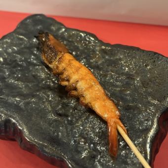 殻ごと食べれるエビ串
