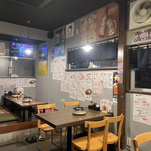 お一人様のご利用も大歓迎！お気軽にお立ち寄りいただけるカウンター席をご用意しております。美味しい料理とお酒にじっくり浸る、自分だけの贅沢な時間を…♪