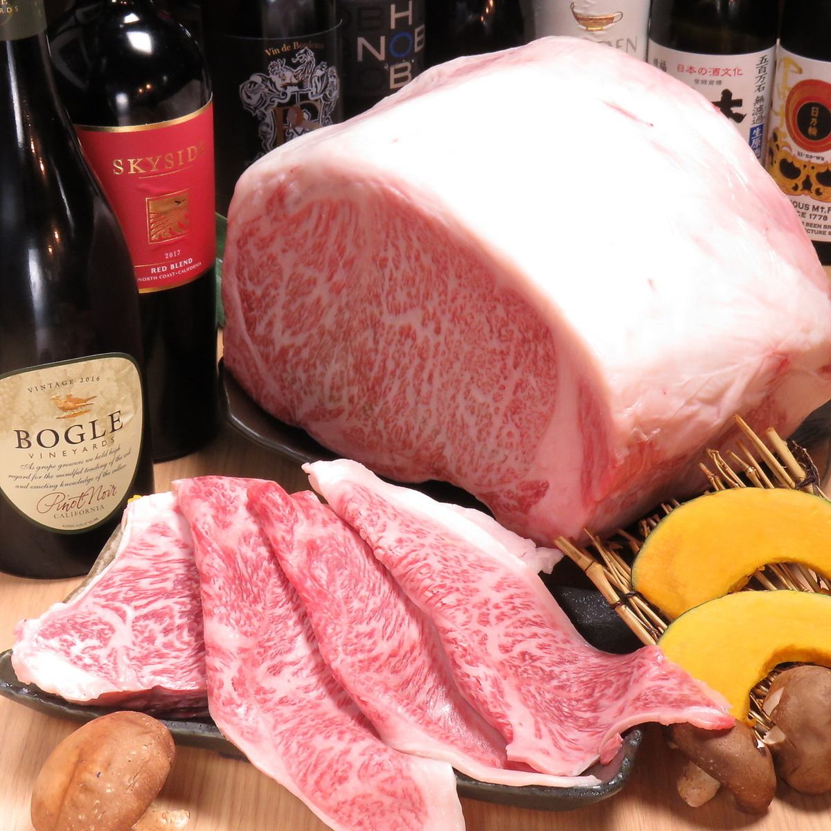 You can enjoy carefully selected meat at a reasonable price! There is also a great value course♪