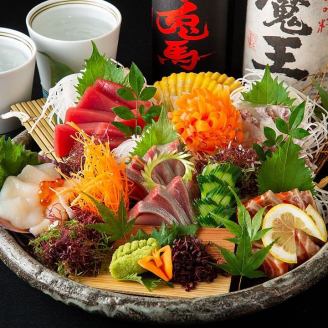 [Sashimi platter] ~ The best ingredients at that time ~