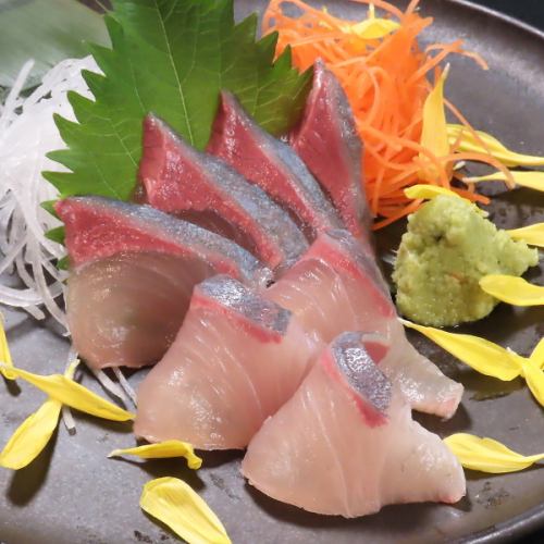 カンパチの刺身