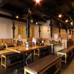 お気軽にご利用いただけるテーブル席です！宴会利用等でもぜひどうぞ！最大8名様での宴会も可能です！