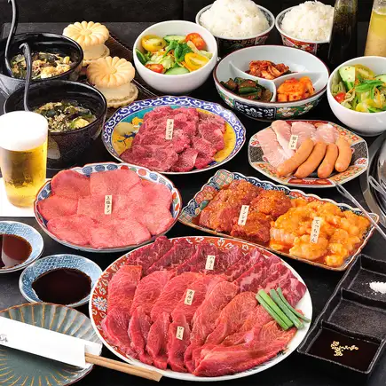 【期間限定！】飲み放題付き忘年会特別コース全12品8000円(税込)