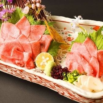 【大腹牛舌刺身】珍貴牛舌的豪華刺身！
