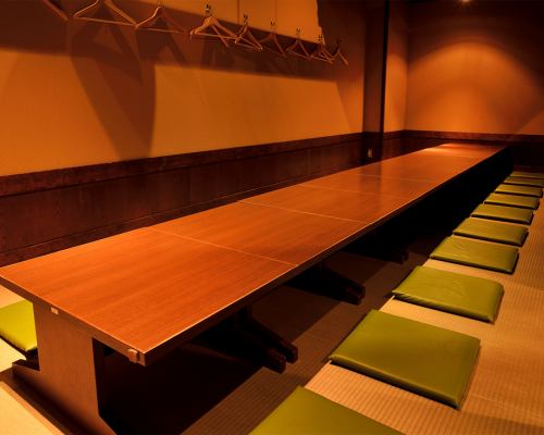 <p>[Nagoya Station] Our private tatami room can accommodate up to 24 people for banquets. It&#39;s a convenient room for various banquets, including company banquets! [Banquets] Enjoy beef tongue and delicious Japanese cuisine at Bekoya!</p>