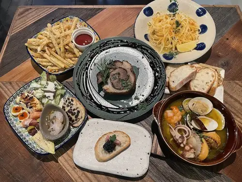 人気料理堪能の宴会コース
