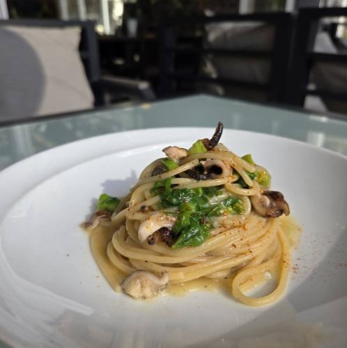 【パスタ・リゾットセット】薪焼きイイダコと菜の花のオイルパスタ~七味風味~