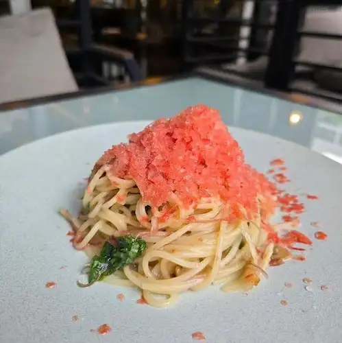 【ランチパスタ】薪焼き鱧とトマトかき氷の冷製オイルパスタ ー大葉とみょうがー