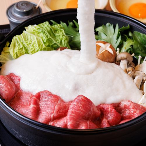 ◇Soft and fluffy texture! "Tororo Nabe" with plenty of yam