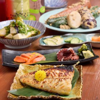【飲み放題つき】おすすめメニューをまとめて楽しめる「おまかせコース」全6～7品◆4000円(税込)