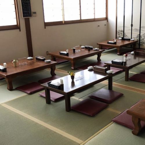 Seats on the 2nd floor can be rented out ☆ We can guide up to 70 people! Large-scale banquets are also welcome.Enjoy your meals and conversations in your own space!