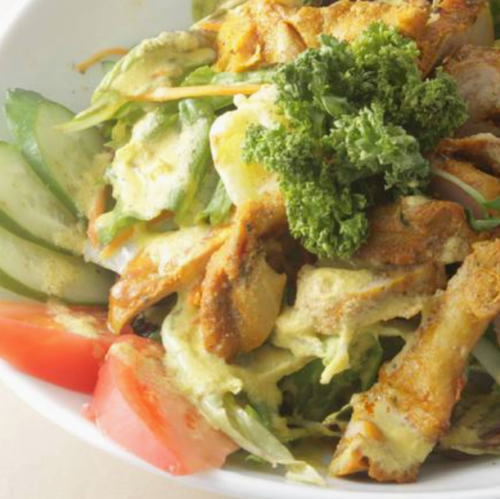 タンドリチキンサラダ