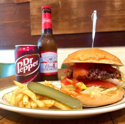 From imported beers to domestic beers! We have a cold glass of beer for you!