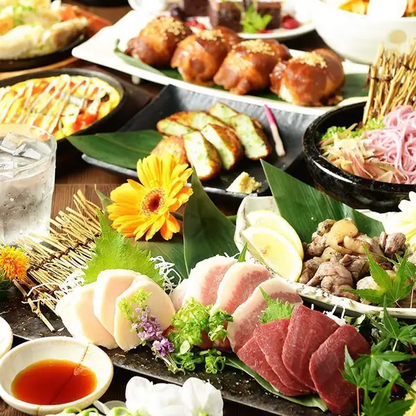 お得な３時間飲み放題付きコース2980円から多彩にご用意しております。※金土祝前は２時間制