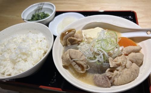 Boiled motsu set meal