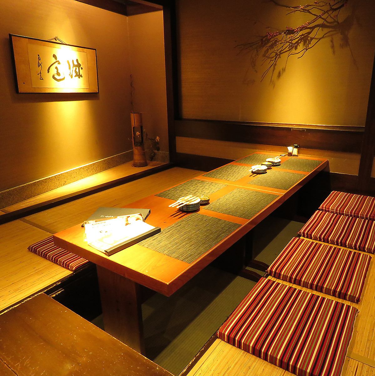 落ち着いた雰囲気は各種宴会や接待にぴったり！大人数も可能◎