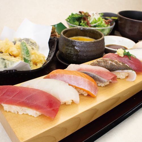 非常適合家庭餐點 ◆12件握壽司套餐◆