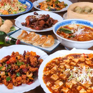 [Perfect for banquets and farewell/welcome parties!] Delicious and spicy Chinese food course: 9 dishes, 2 hours all-you-can-drink included, 5000 yen (tax included)