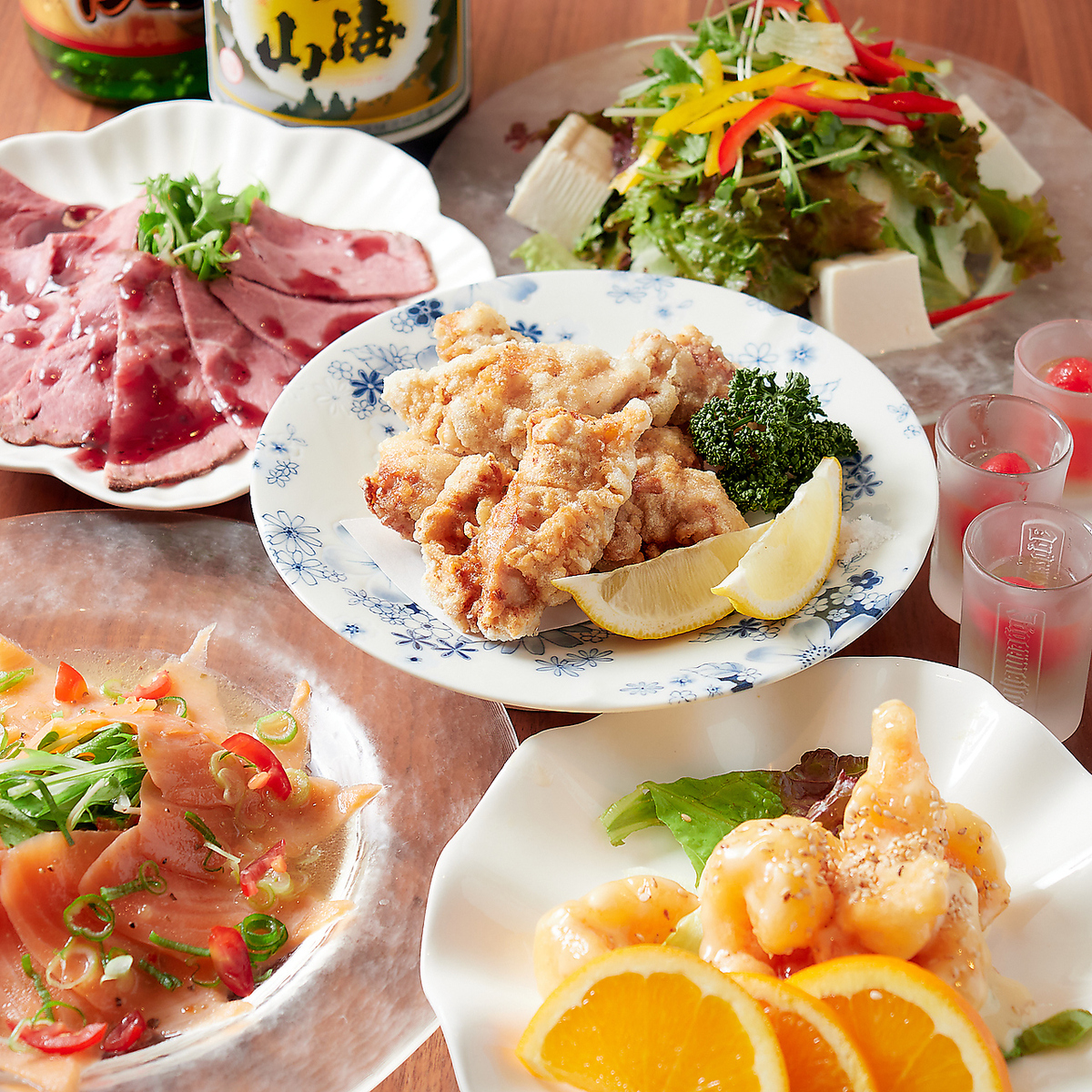 コスパ最強！旬の食材を贅沢に使った料理と共に至福の1杯！
