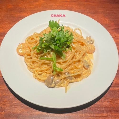 虾冬阴功奶油意面