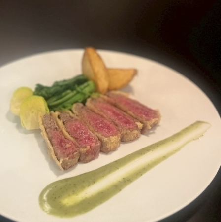 国産牛イチボのレアカツレツ