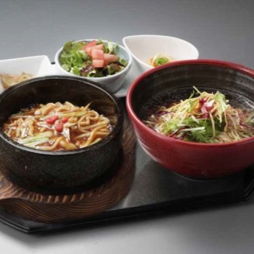 Stone-grilled fried rice and ramen set