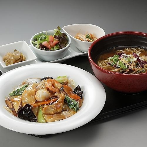 超值麵條套餐午餐菜單