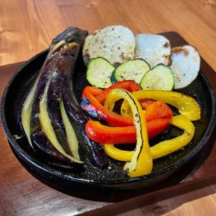 Stone oven grilled seasonal vegetables