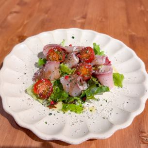 生牛肉片搭配日本清酒