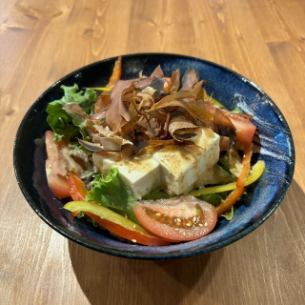 オルタナ風ゴマだれ中華サラダ