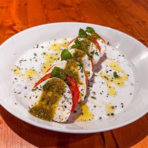 モッツァレラのオルタナ風満足カプレーゼ