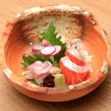 [Owner's specialty] Assorted smoked sashimi