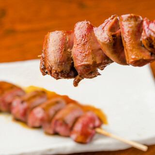 食材本来の旨さを堪能できる炭火焼き