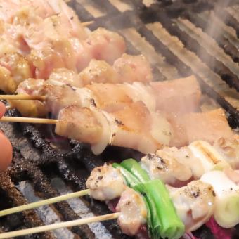 【お酒がススム】串7種類とお刺身盛り合わせの串堪能コース　　お料理全10品プラン