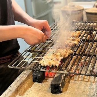 【2時間飲放題付】黒炭式ザンギ、大人気三角揚げ、豪華お刺身盛りもついた黒炭堪能全13品プラン