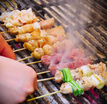 【銘柄日本酒付き2時間飲み放題付】知床鶏の炭たたき鍋もついた季節のお料理全10品プラン