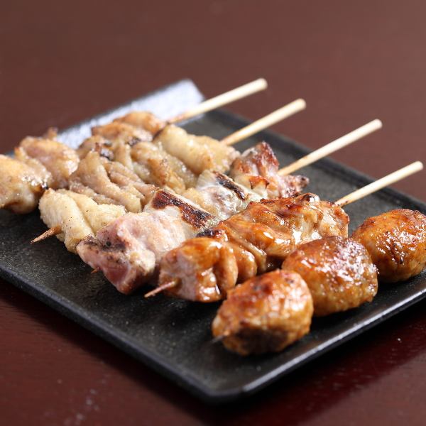 【備長炭で焼き上げる】串焼き