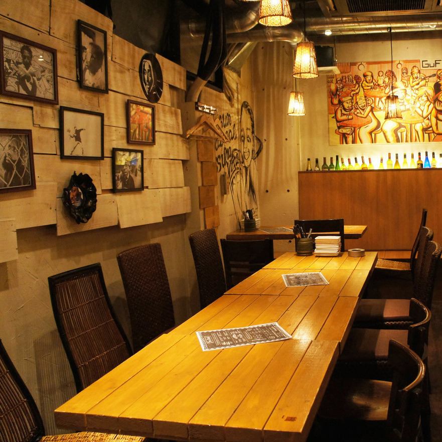 It can be rented out for private parties from 20 to a maximum of 50 people.